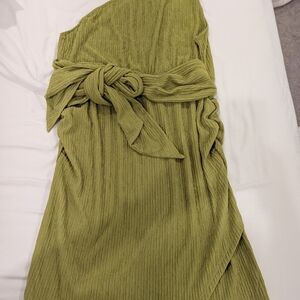 Elegant Olive Green Strapless Dress